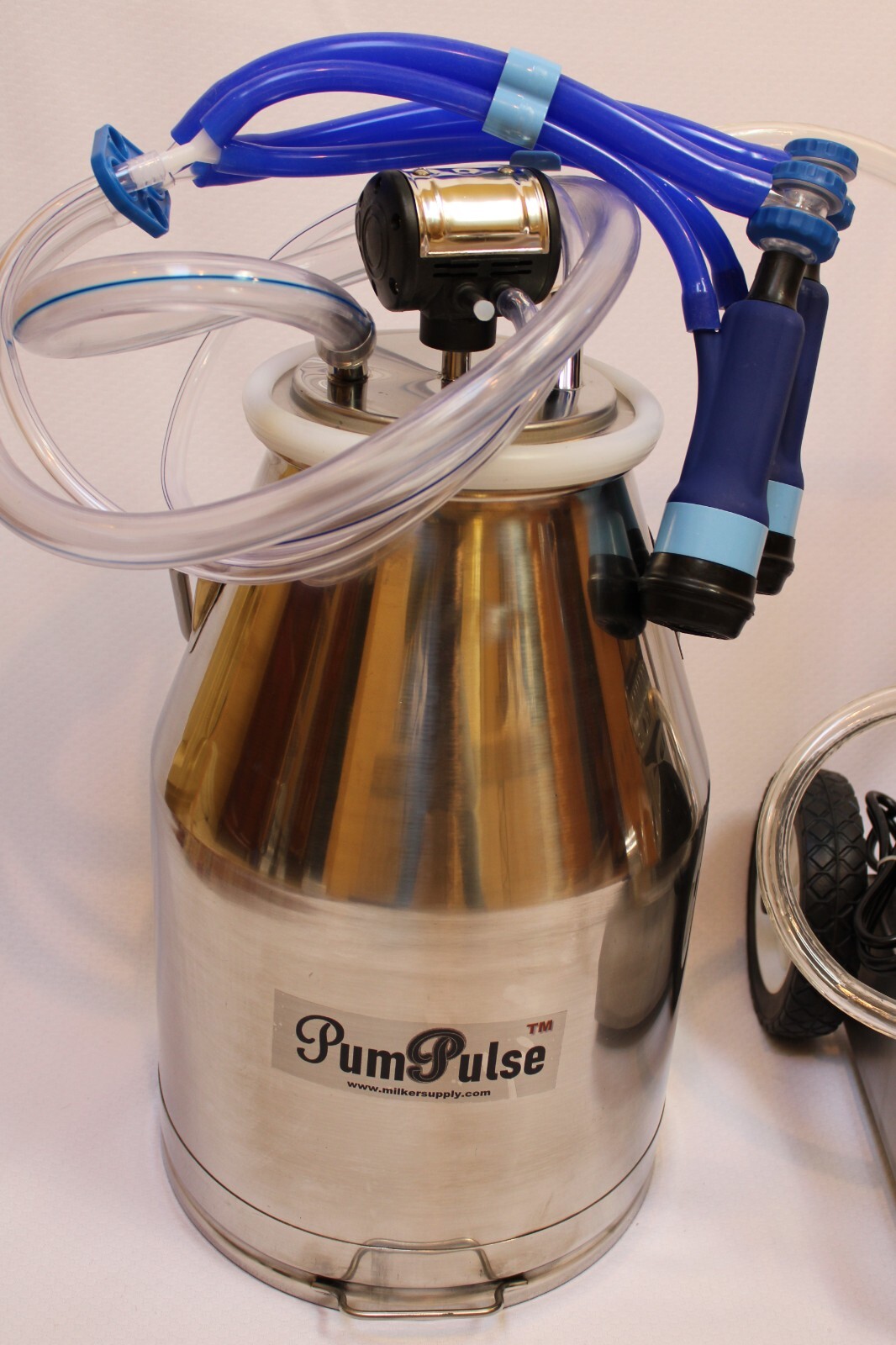 Cow Milking Machine:Milker Claw Cluster 4SS Teat-cups Shells+Liners MC30 Delaval