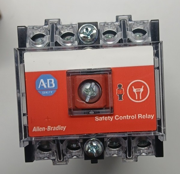 Allen-Bradley 700S-DCP440DZ24 Safety Relay 24V DC 4NO/4NC 10A Max