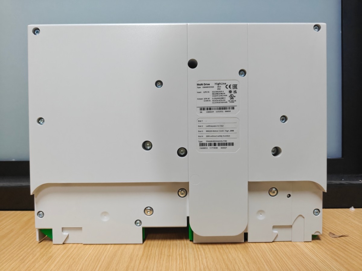 E94AMHE0324 New Lenze E94AMHE0324 Fast Ship