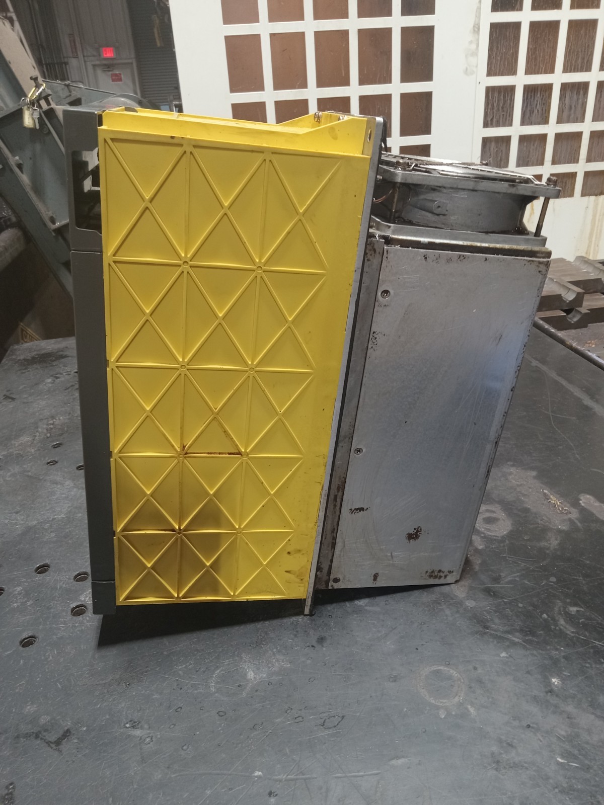 FANUC A06B-6087-H130 POWER SUPPLY MODULE