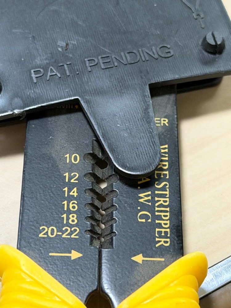 7 in 1 Hand Tool 10-22 AWG Wire Stripper, Cutter, Pliers, Wire Loop, Crimper