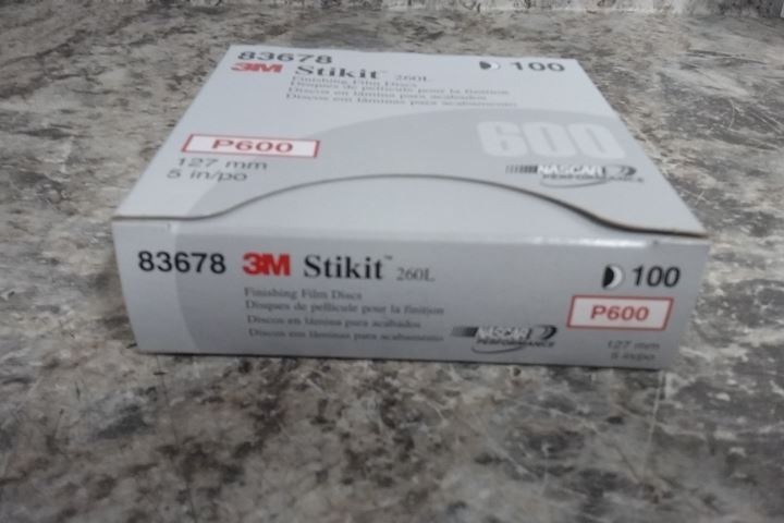 3M 83678 400 Pk 5 In Diameter P600 Grit PSA Sanding Disc