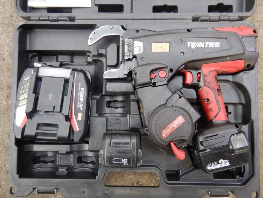 Max RB-610T-B2C Twin Tier Rebar Tying Tool 14.4V 4.0Ah Battery Set Japan 2020