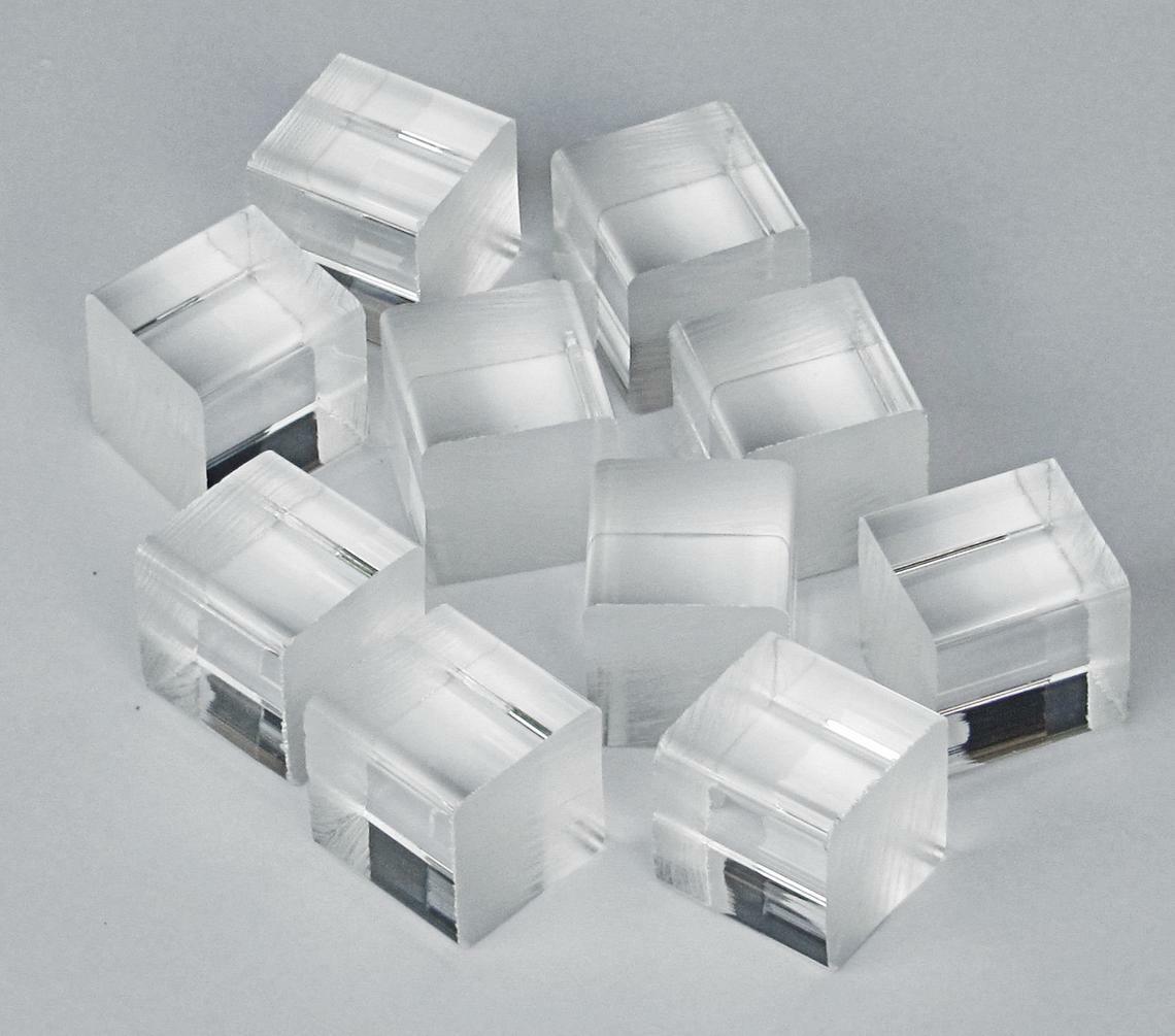 10 PCs 1” x 1″ x 1″ SQUARE CLEAR ACRYLIC Plexiglass Lucite ROD CUBES PEGS 1 Inch