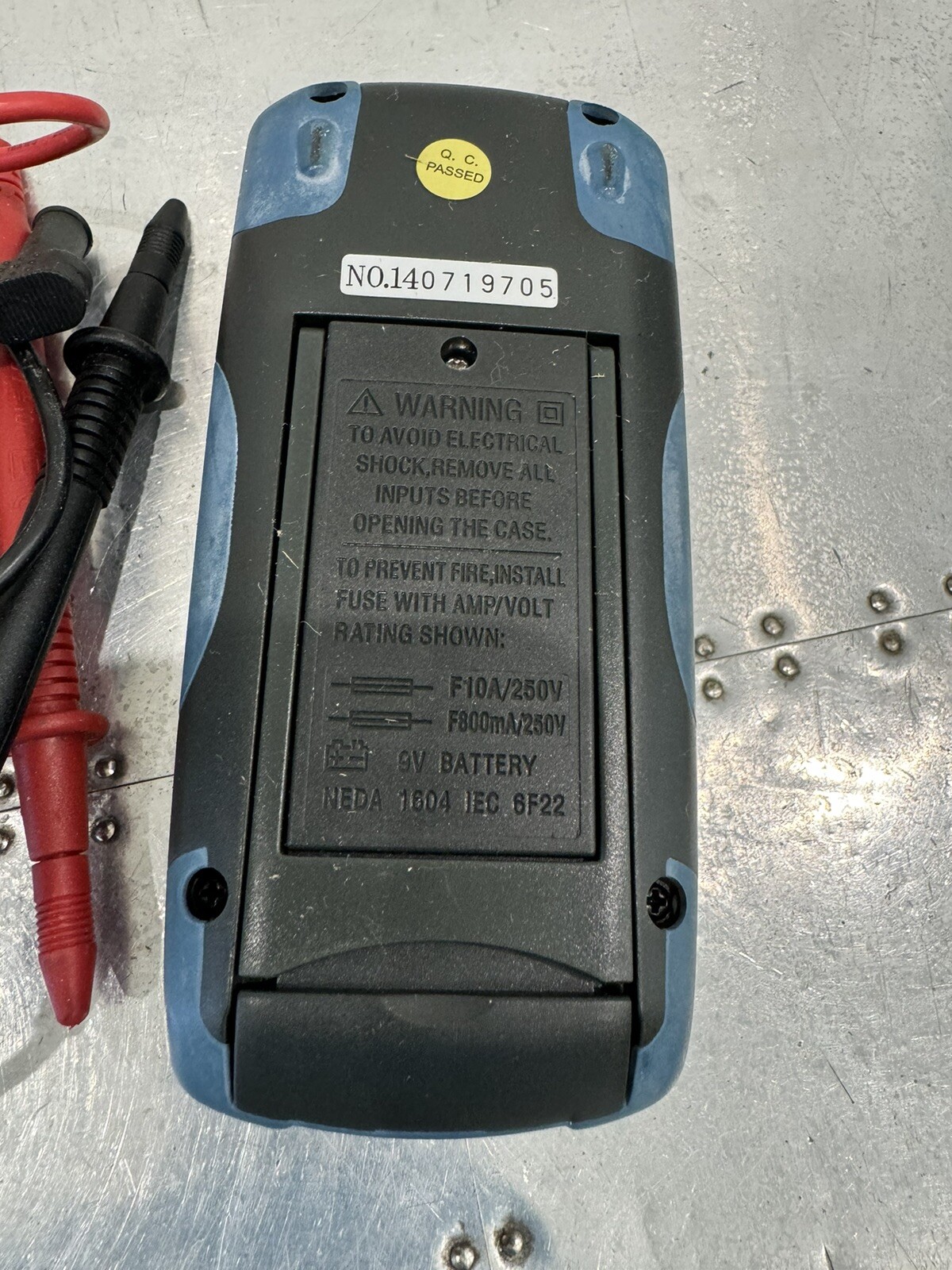 PDI DM-918 Handheld AC/DC Multimeter