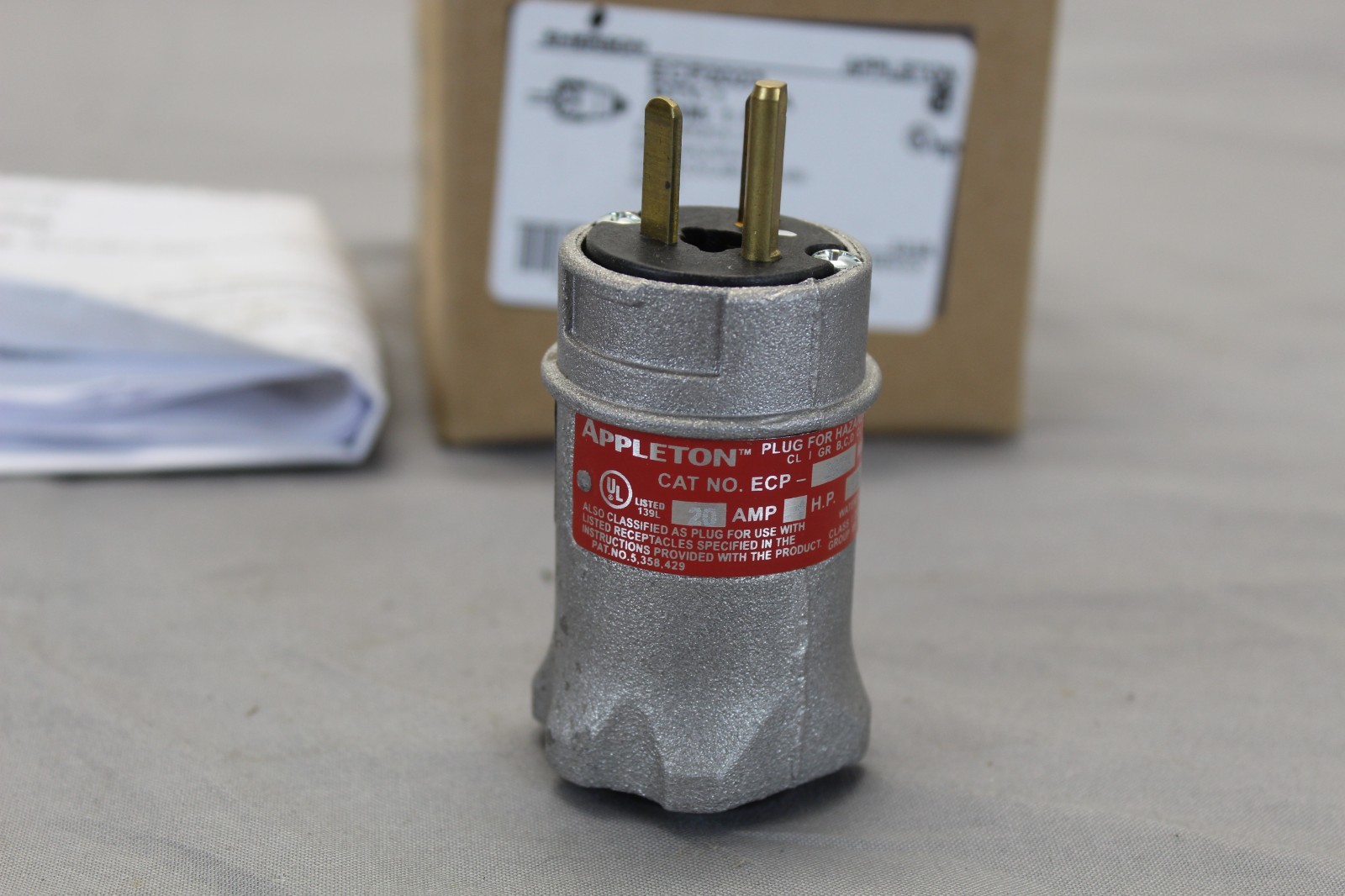 Emerson Appleton ECP2023 Aluminum 20A 125VAC hazardous location plug