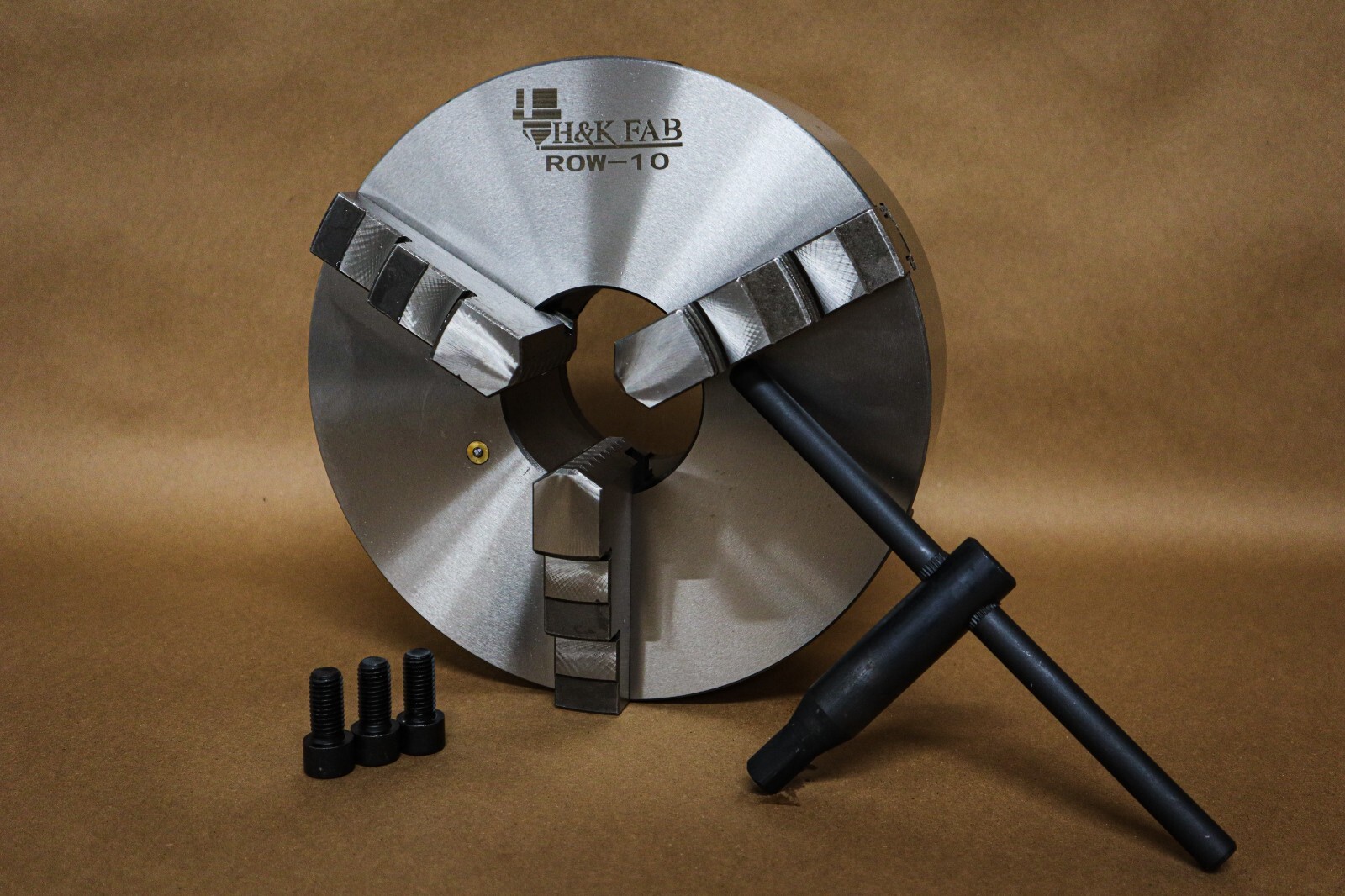 10″ Lathe Chuck – Reversible Jaws – Quality Chuck with hardware and hand tool