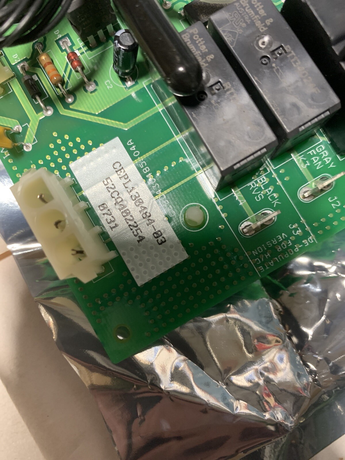 CARRIER CEPL130484-03, 52CQ402254 PTAC CONTROL BOARD *NEW*