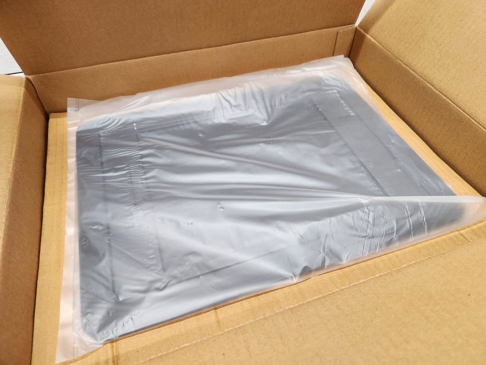 Wiremold Legrand EFB610CTCBK Evolution Floor Box Surface Cover Black ~ Brand New