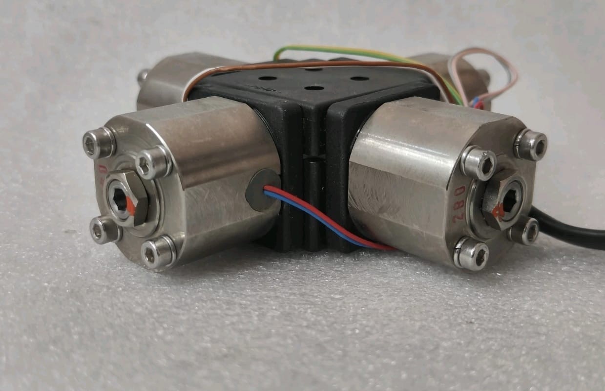 AGILENT TECHNOLOGIES G1311-67701 MCGV MULTI CHANNEL GRADIENT VALVE ASSY REV:K