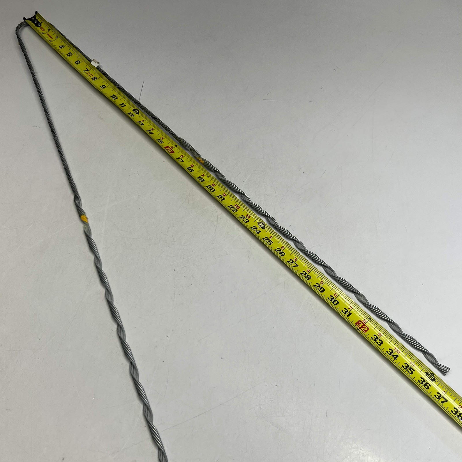 PREFORMED (25 PACK) 1/4″ False Dead end 36″L “Yellow” Galvanized Steel GFDE-2121