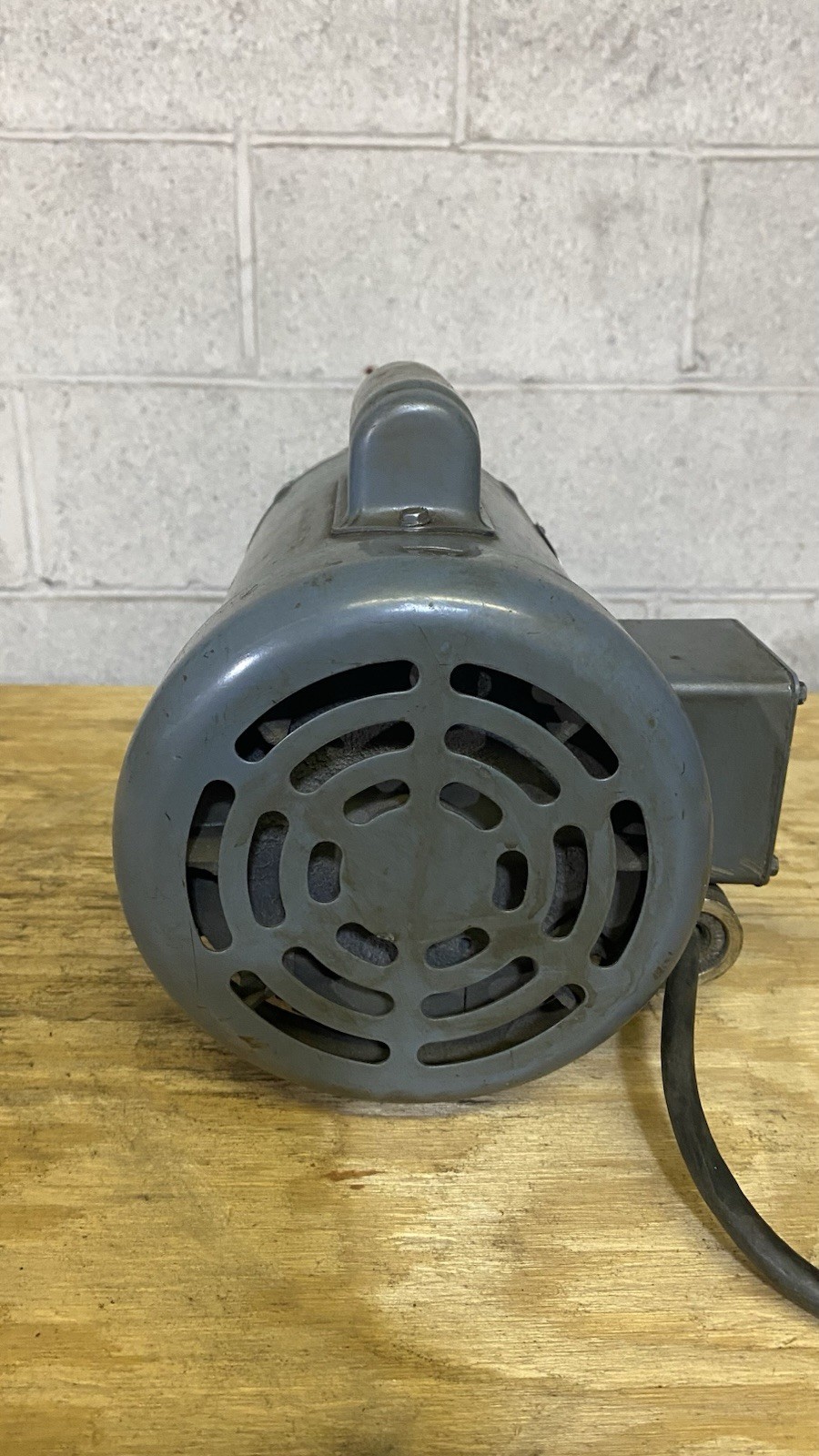 Baldor Electric L3504 1/2 HP 1725 RPM General Purpose Motor, Lathe Mill Shaper