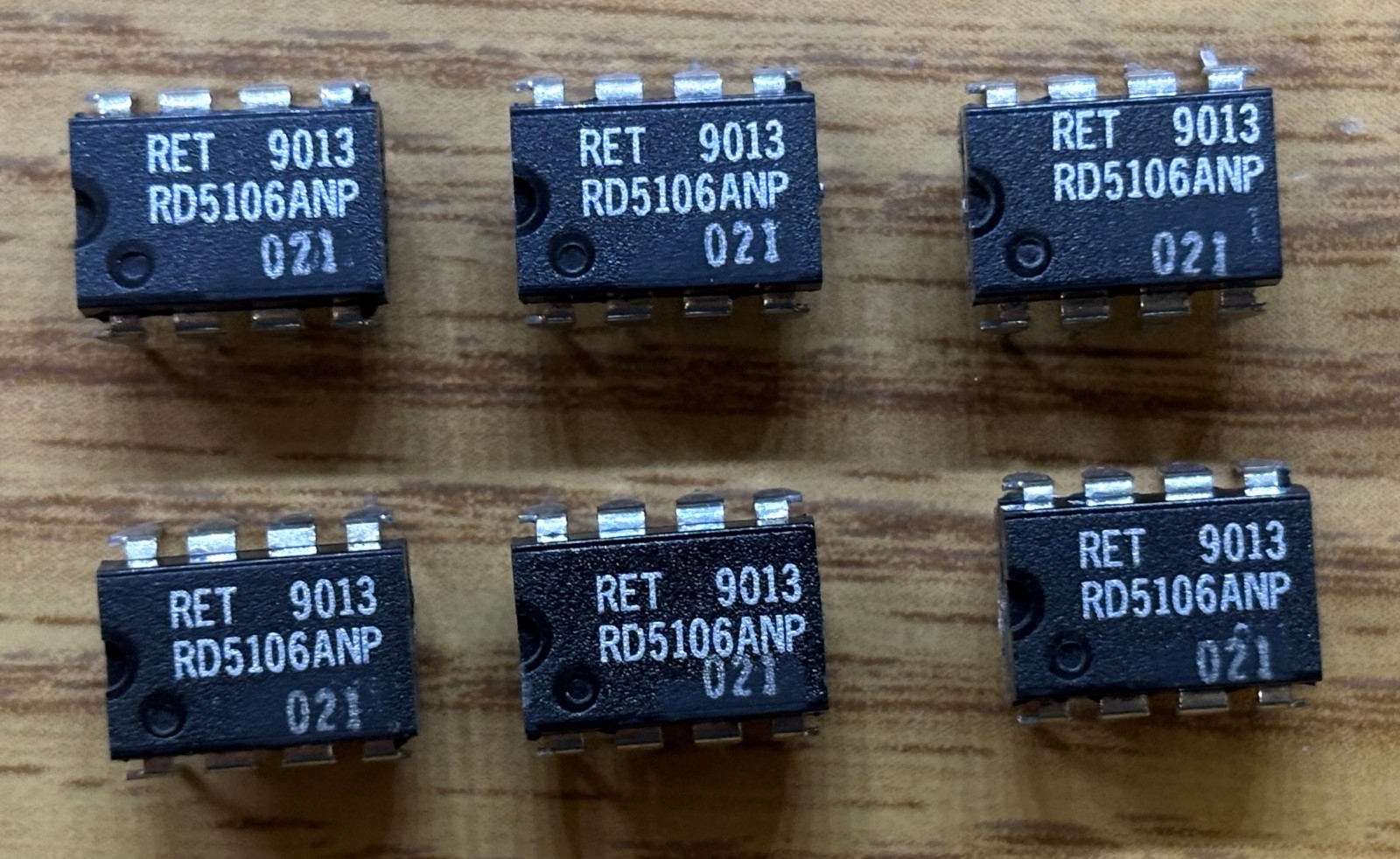 LOT OF 6 Reticon RD5106ANP Analog Shift Register IC