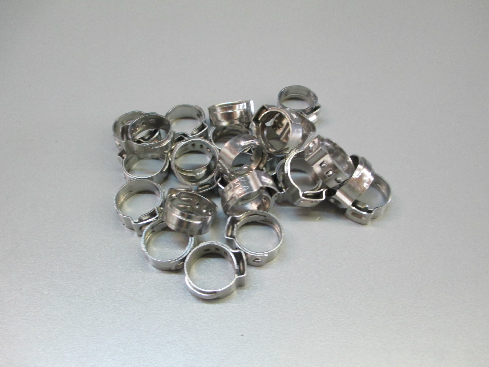 Oetiker 18.5mm Beverage Clamps. Bag of 25.