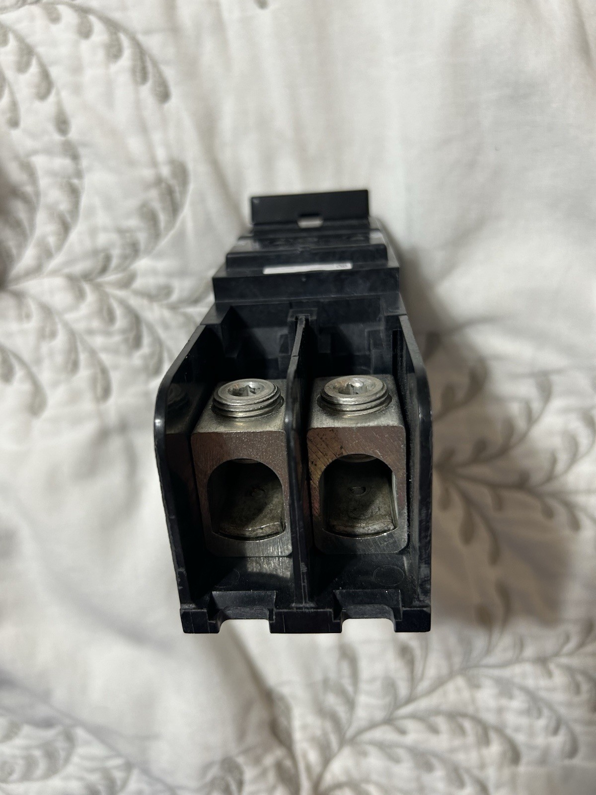 Eaton BJ2200 Type BJ 200A 2-Pole 120/240V Bolt-On Circuit Breaker