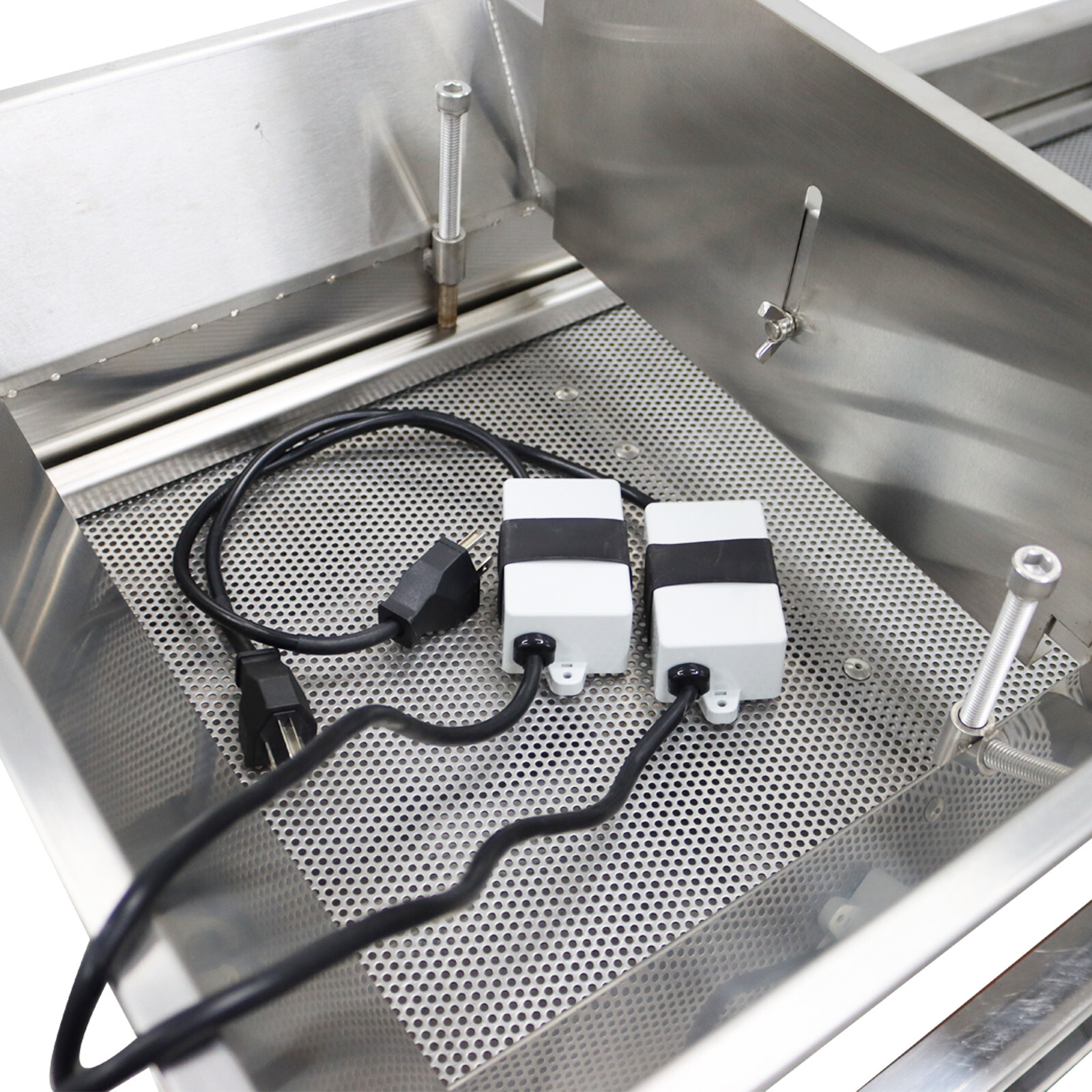 TB610 110V Stainless Steel Linear Vibrating Screen with 3mm Screen Dual Motor