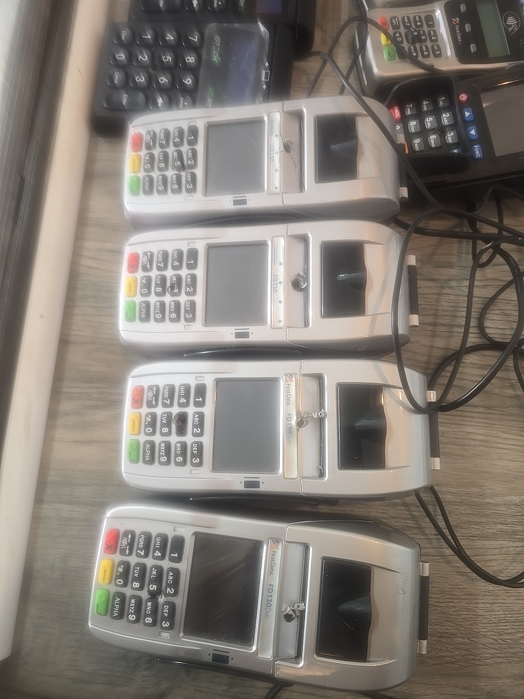 Lot of POS Credit Card Terminals Verifone Ingenico ID Tech – Damaged- Parts Only