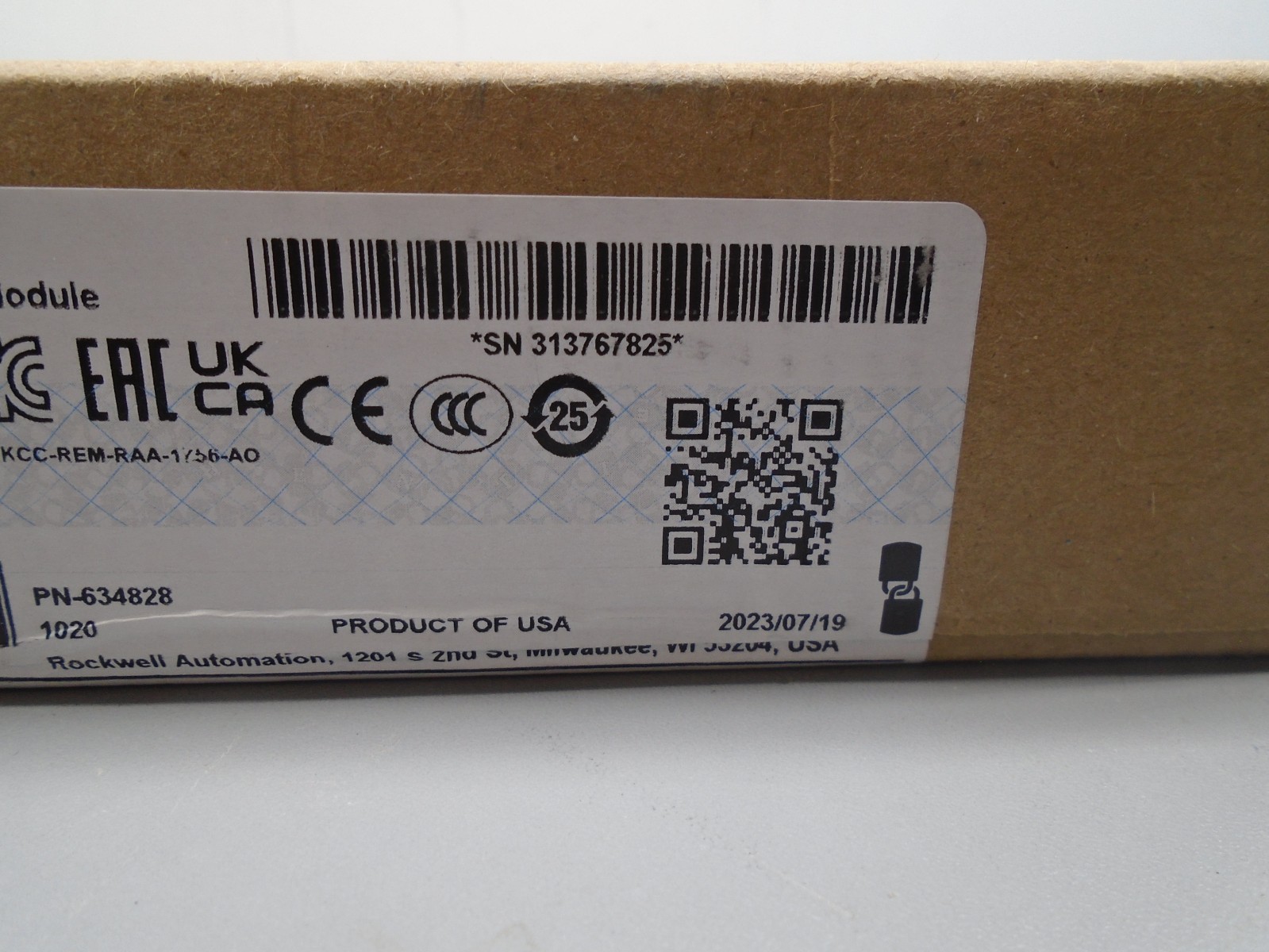 New old Stock Allen Bradley 1756-OF8 /B ControlLogix Analog Output Module N320