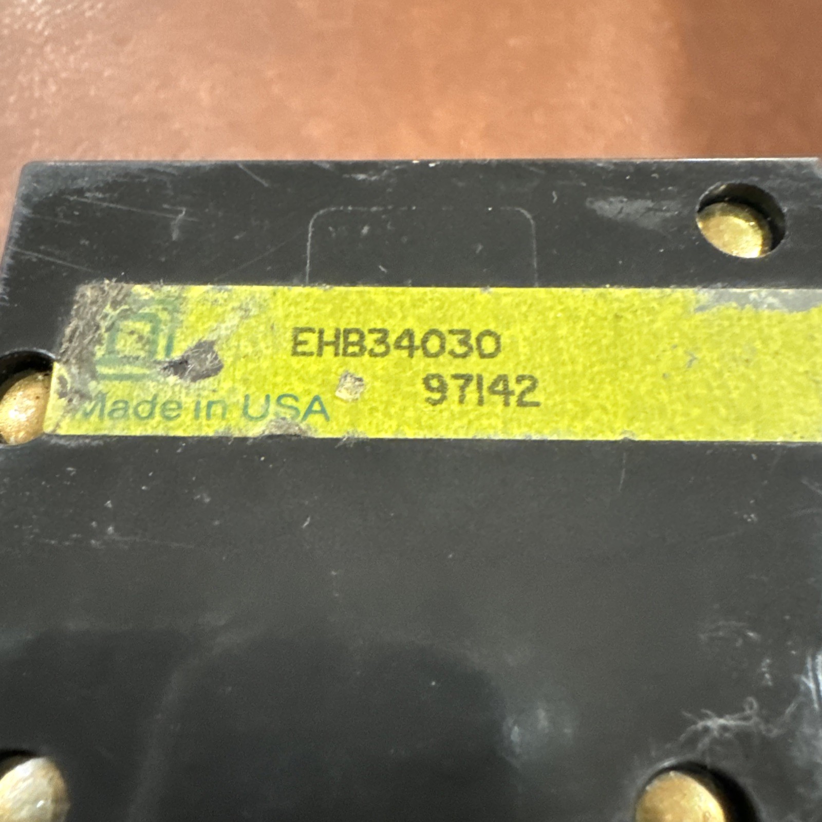 SQUARE D EHB34030 30 AMP BOLT ON CIRCUIT BREAKER 480Y/277 VAC 3 POLE 3P 30A