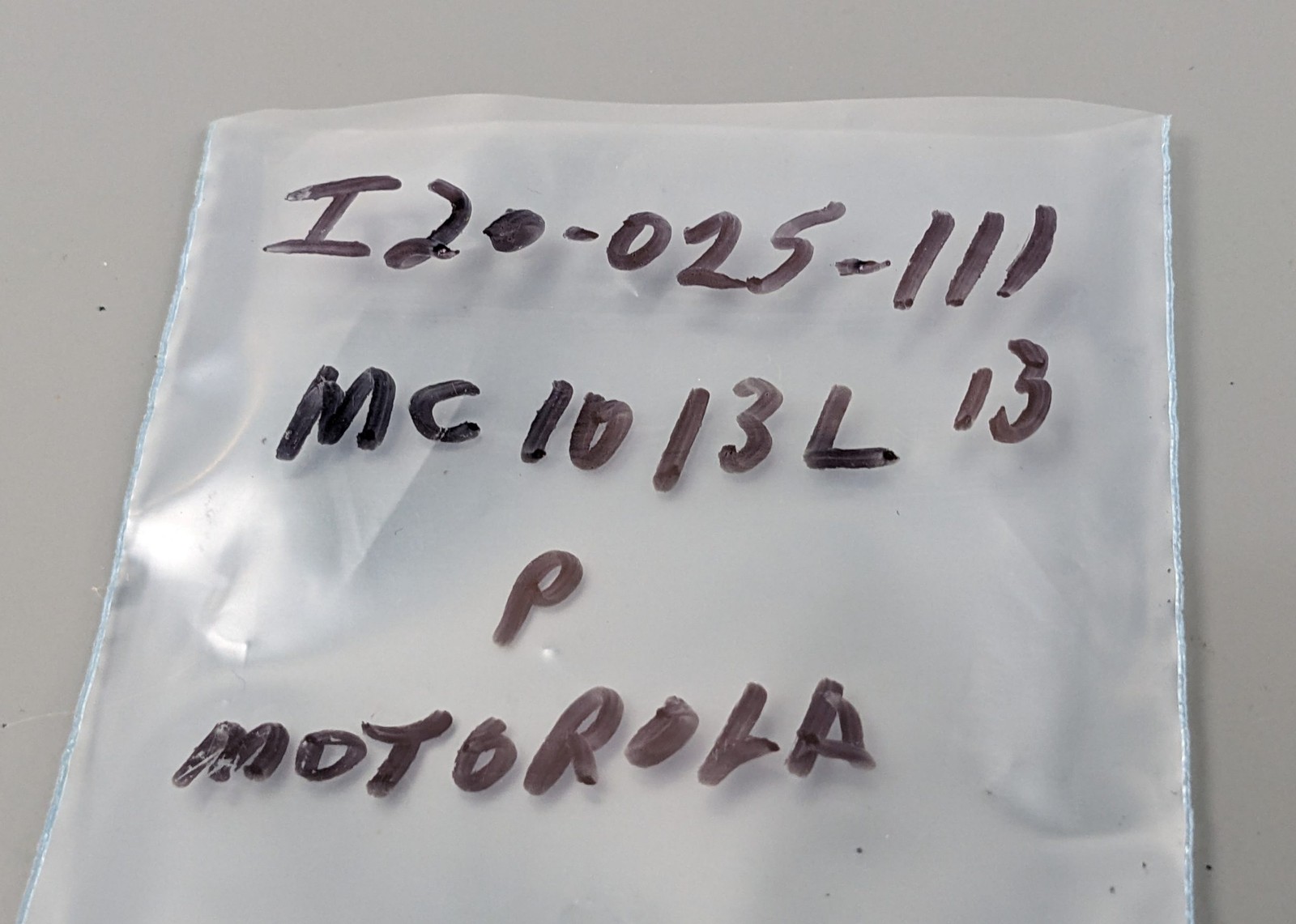 (3) MC1013L AC-Coupled J-K Flip-Flop IC (Gold MECL II, 85 MHz) SOLDER PULLS