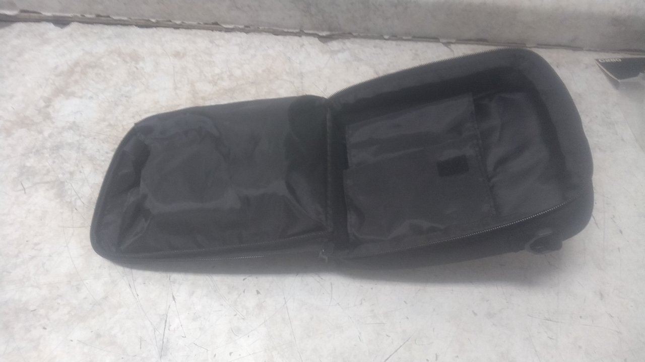 Fluke C280 9 In Overall Height 7-3/8 In Overall Width Soft Carrying Case