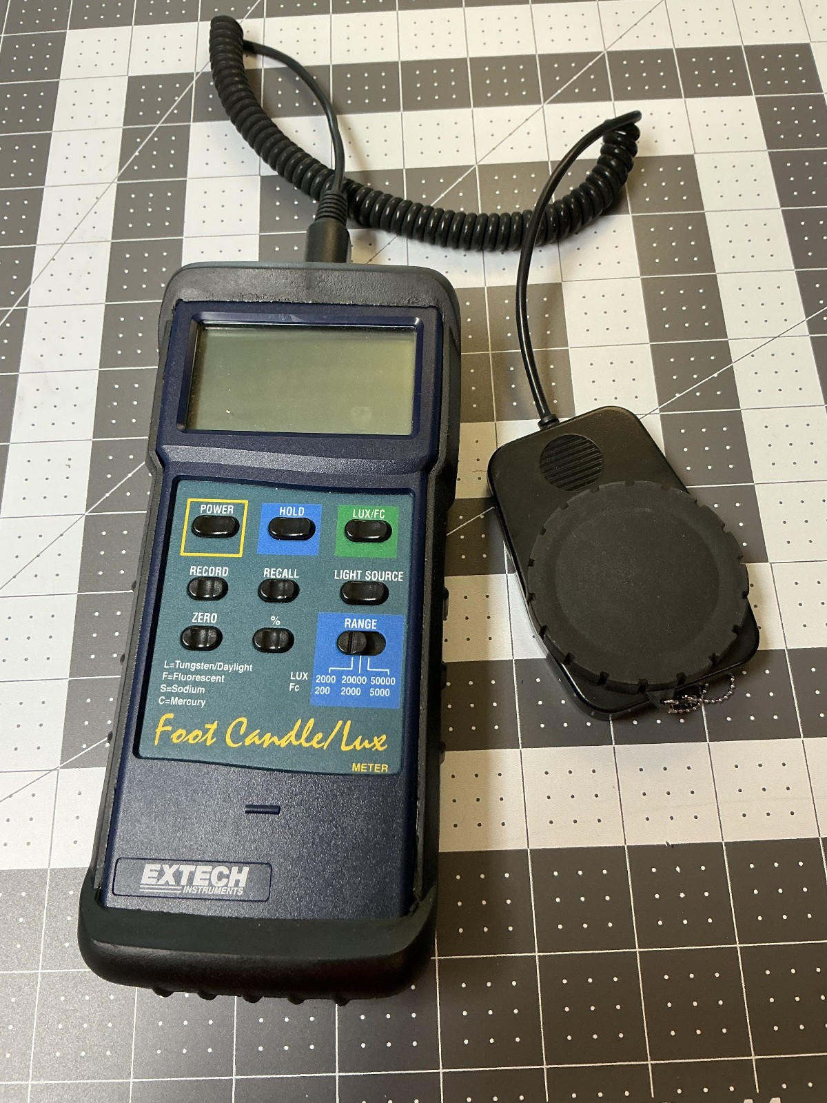Extech 407026 Foot Candle/Lux Heavy Duty Light Meter