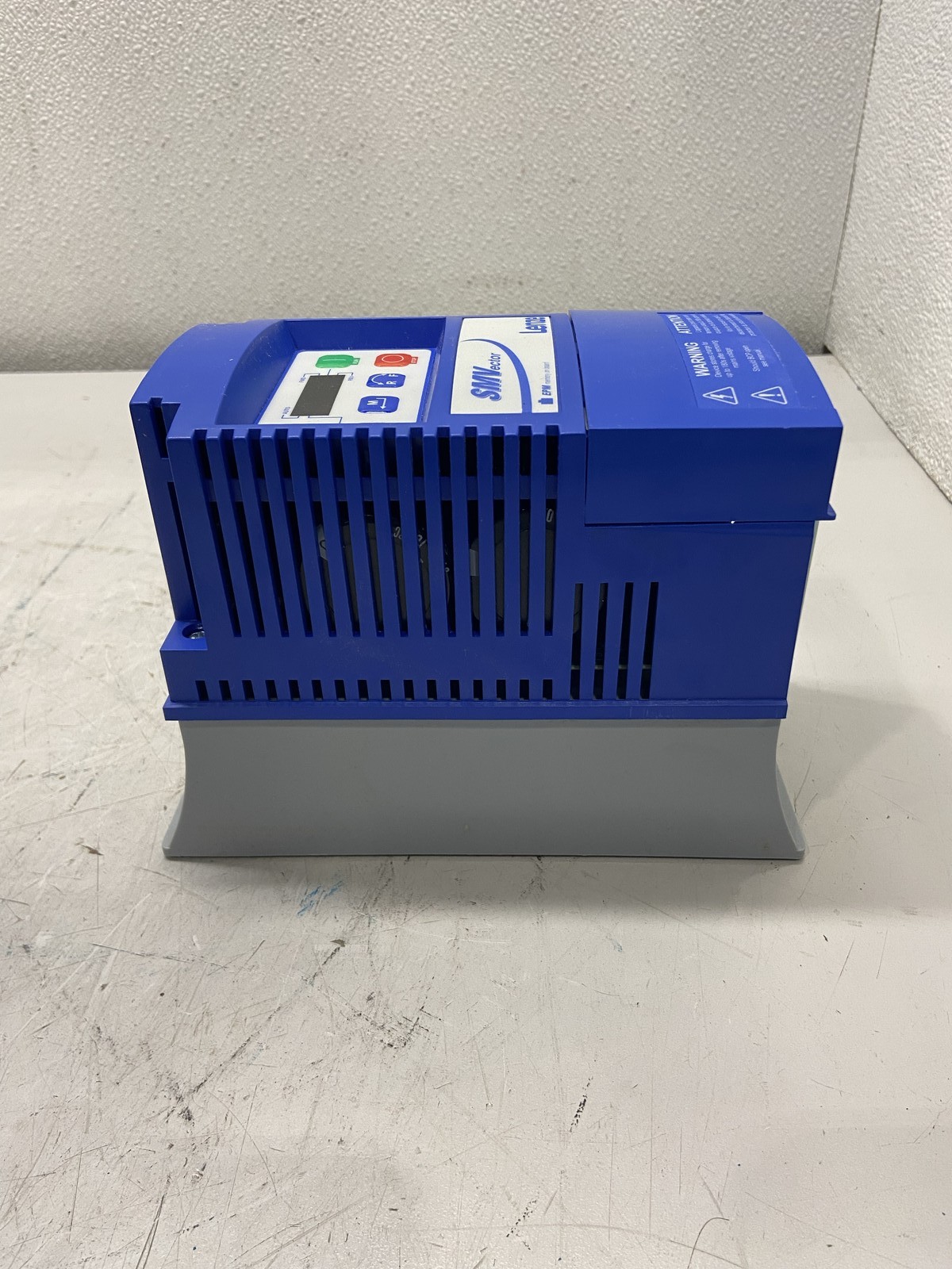 Lenze Variable Frequency Drive 1 1/2 HP ESV112N01SXB