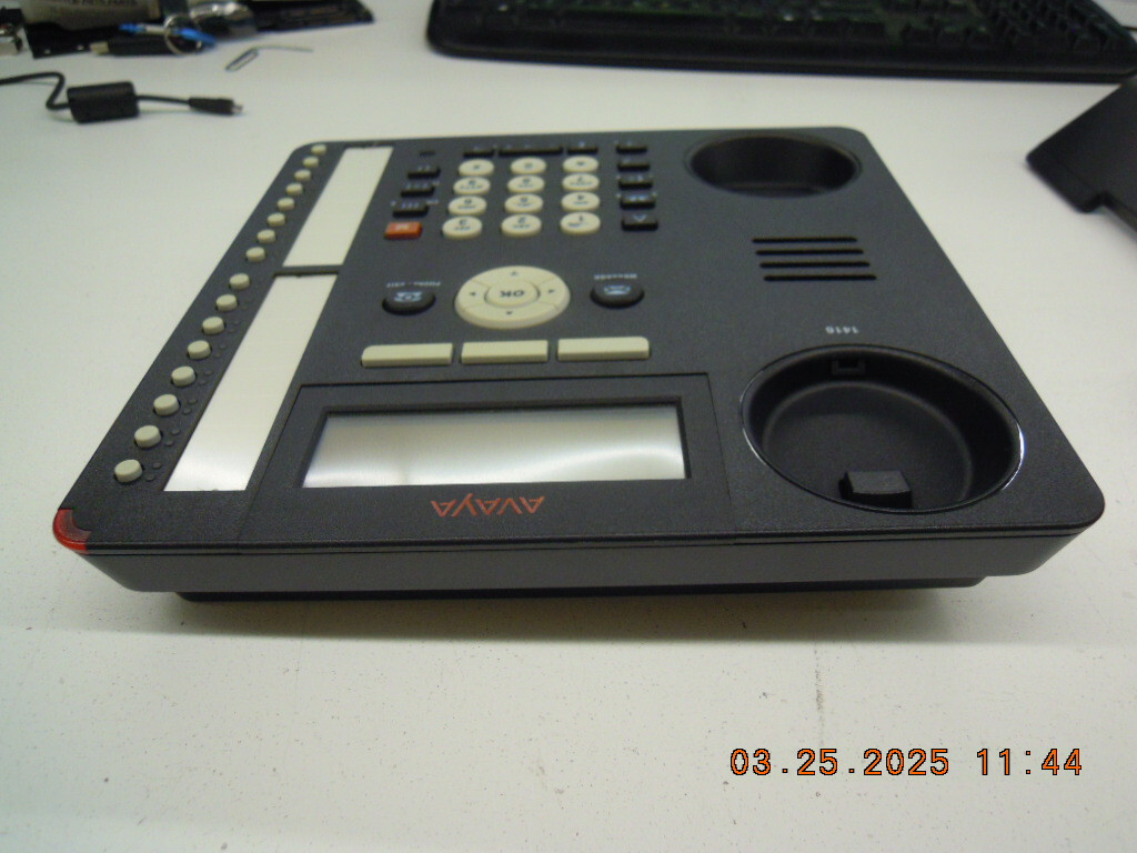 Avaya 1416 Digital Telephone | 1416D02A-003 | Text Version 700469869