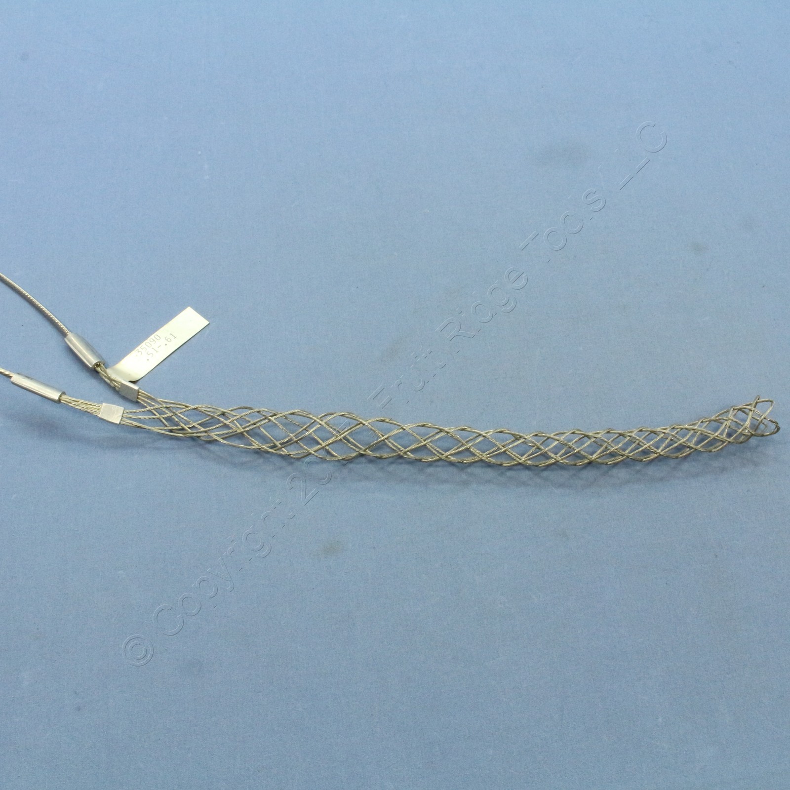 Daniel Woodhead Support Cable Grip Locking Bale .50-.61″ Closed Mesh 35090