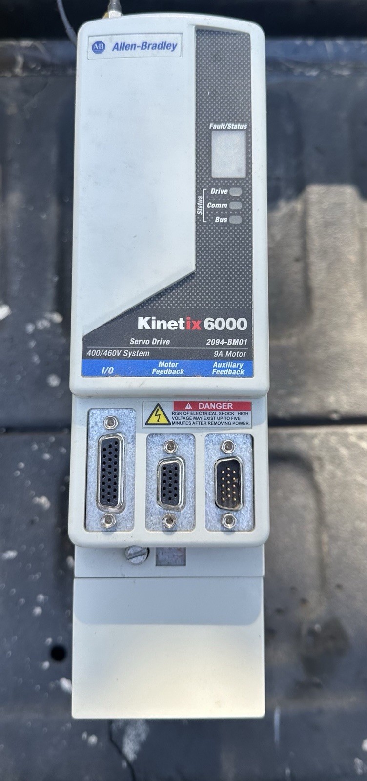 Allen-Bradley Kinetix 6000 Servo Drive 2094-BM01 AC 3-Phase 400/460V 9A