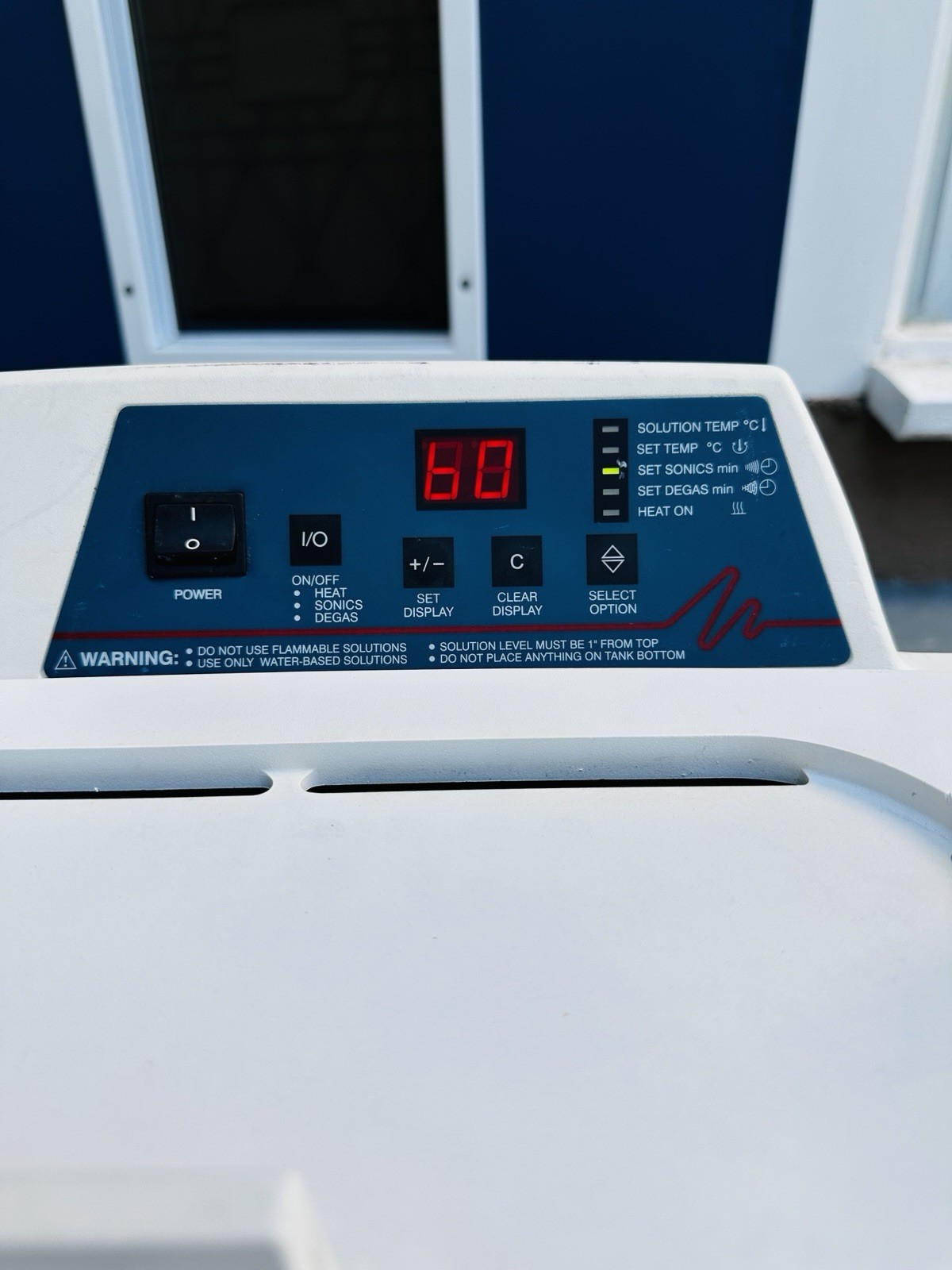 Branson 5510R-DTH Ultrasonic Cleaner Heated Bath & Timer. Working
