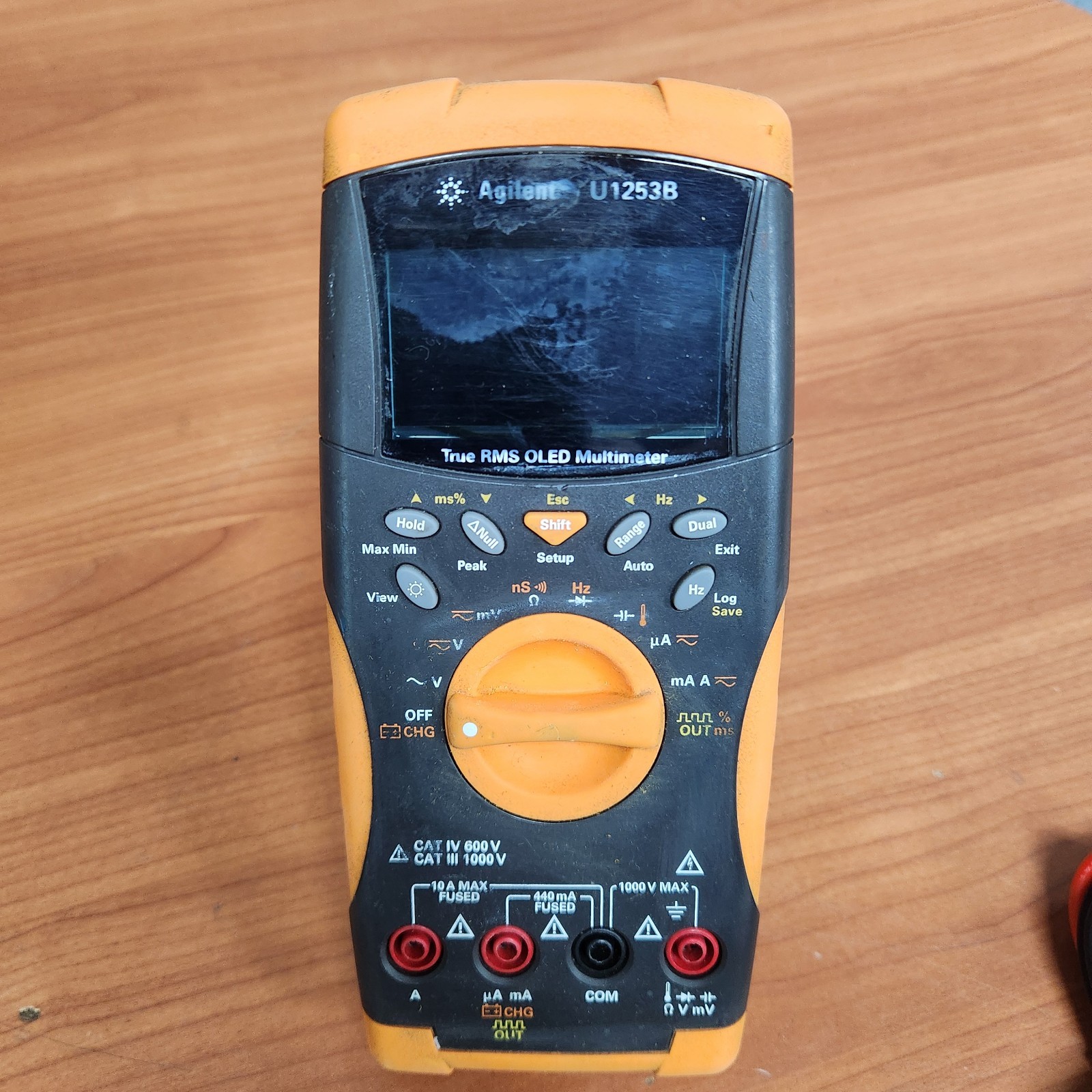 Agilent U1253B OLED Handheld Digital Multimeter