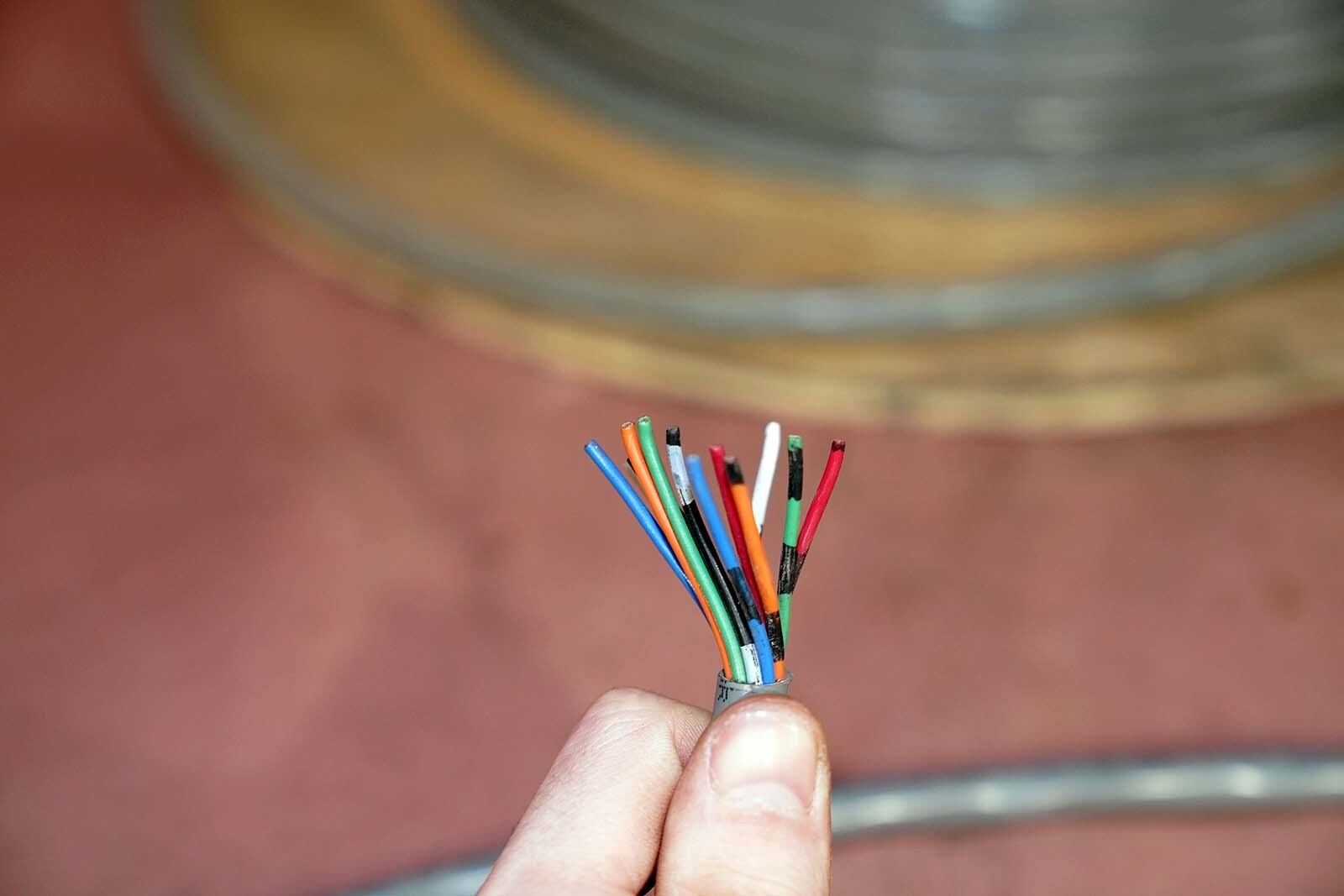 CAROL 18 AWG,12 Conductor,C2412A Wire/25ft. 700ft total