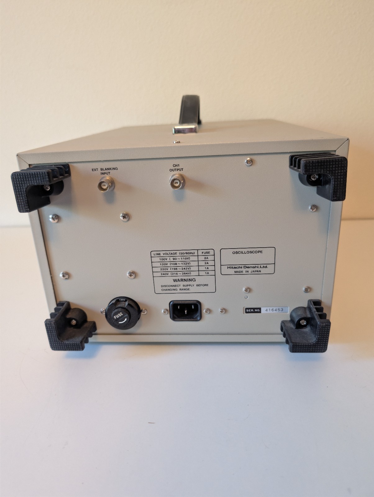 Vintage Hitachi V-152F 15MHz Analog Oscilloscope Powers On