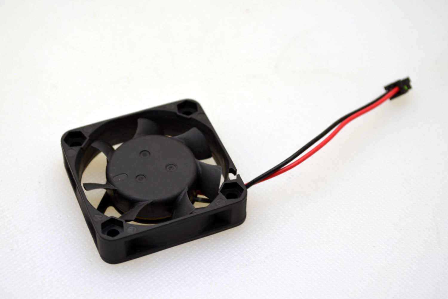 Brand New Delta EFB0412VHA 40x40x10 MM 12V 8000 RPM 2Pin Fan
