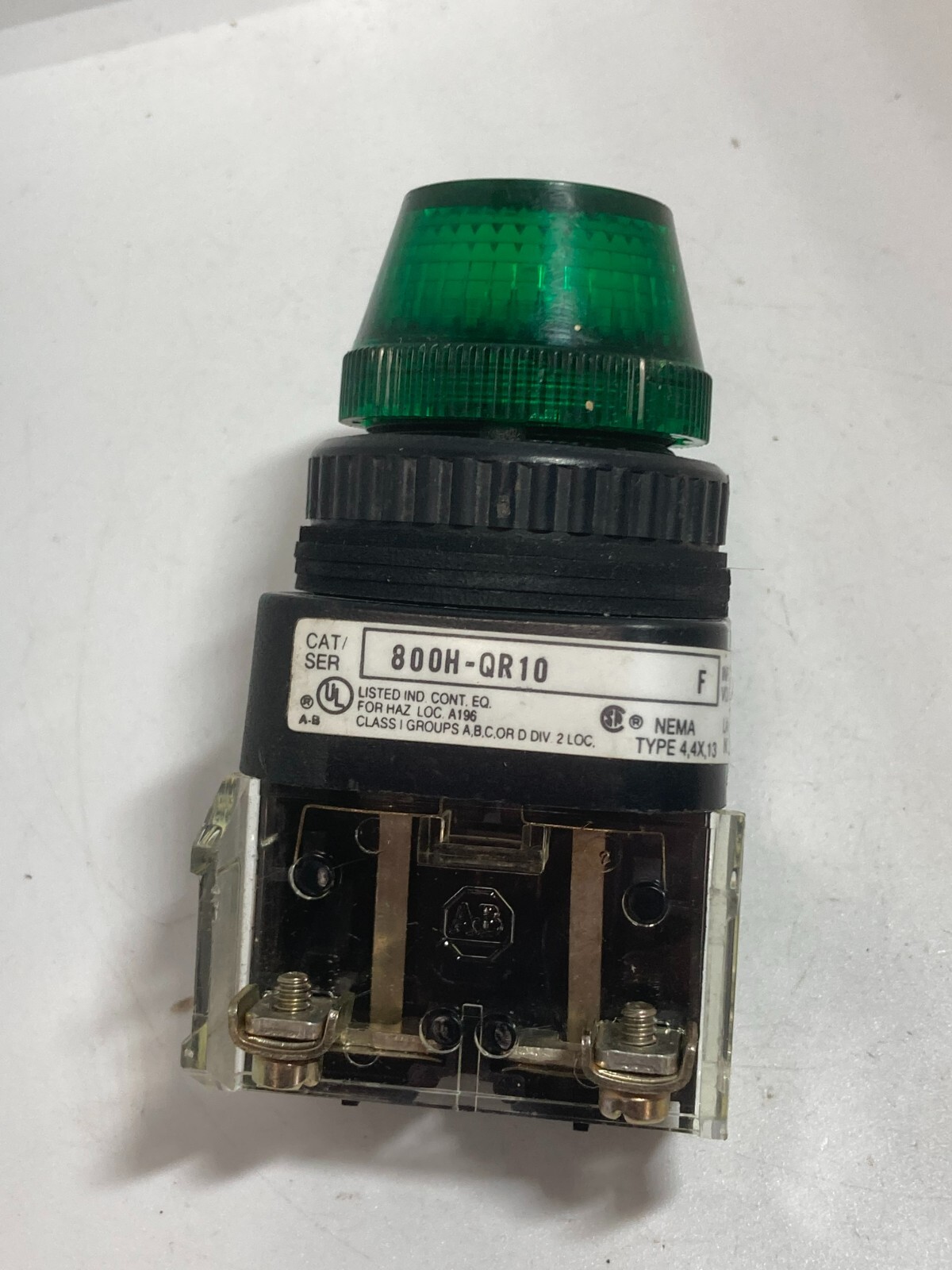 ALLEN BRADLEY 800H-QR10G PILOT LIGHT GREEN 120VAC/DC FULL VOLTAGE SERIES F