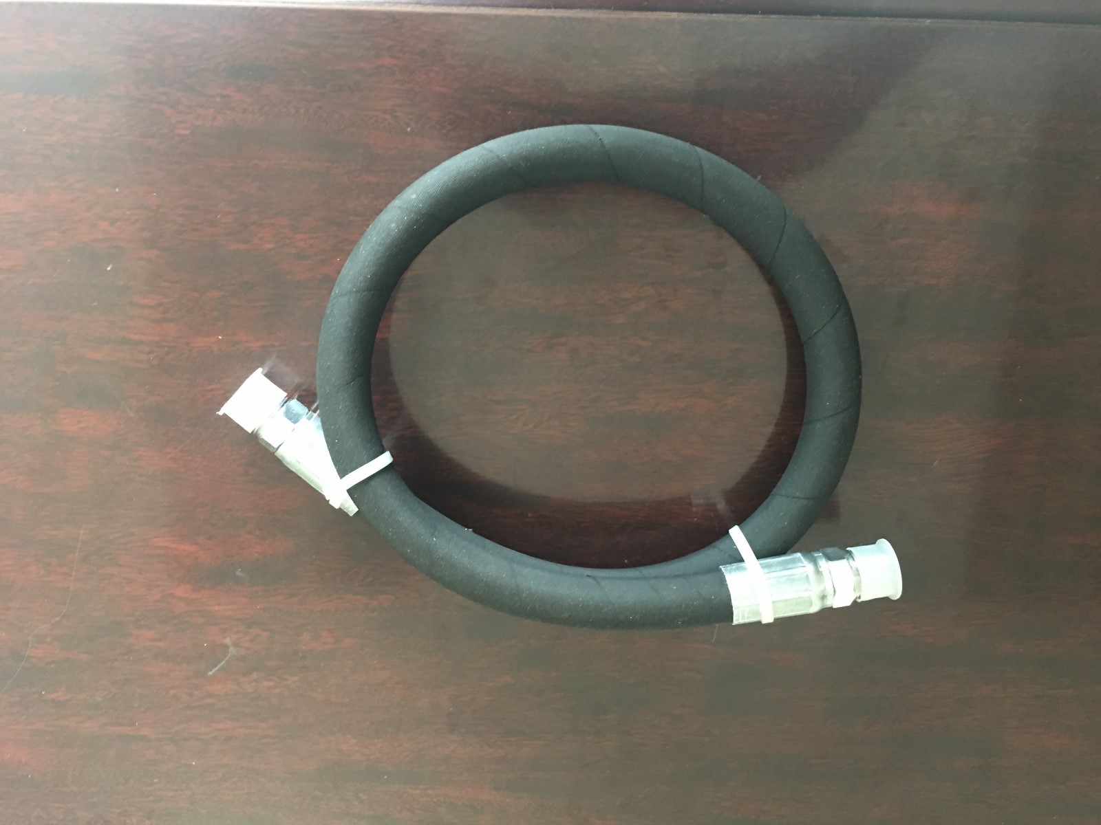 3/8″ x 48″ 2-Wire 5,000 PSI Hydraulic Hose Assembly 2- Male Pipe fittings