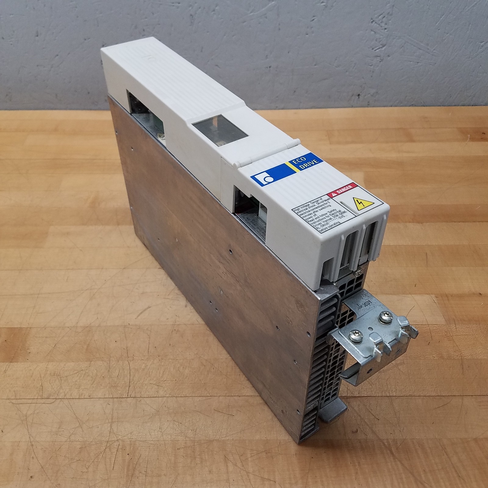 Indramat DKC02.3-040-7-FW Eco Drive Servo Controller – USED