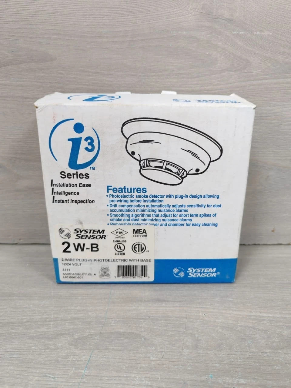 LOT 2PCS. SYSTEM SENSOR 2W-B 2WIRE PLUG-IN PHOTOELECTRIC W/ BASE SMOKE DETECTOR