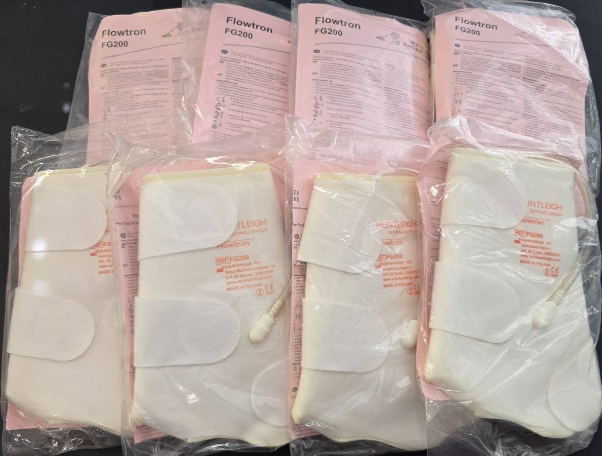 Lot of 8 Units Flowtron FG200 Foot Garment Large