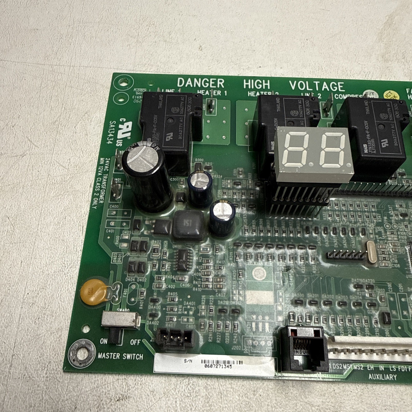 Amana PWB-1244A4-0000 Goodman PTAC PCBCP133 Control Circuit Board