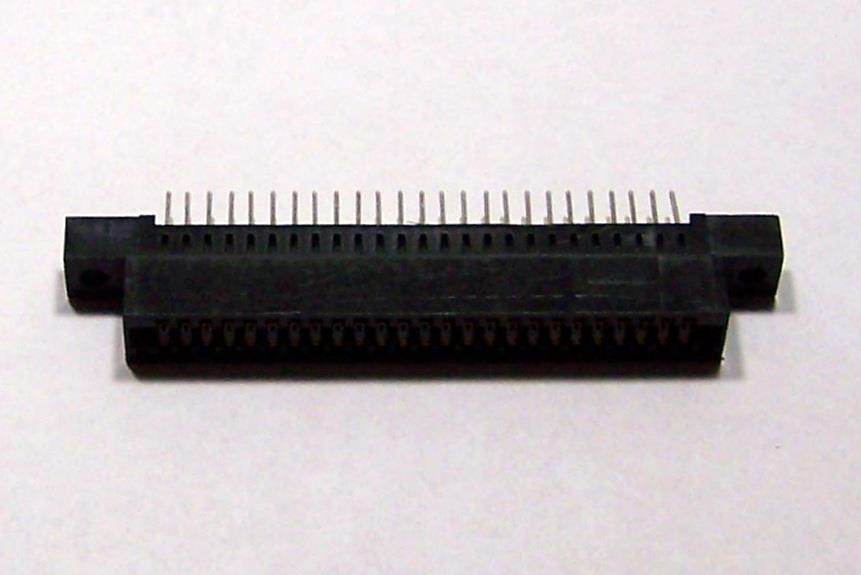 AMP 1-530841-6 Standard Edge II Connector