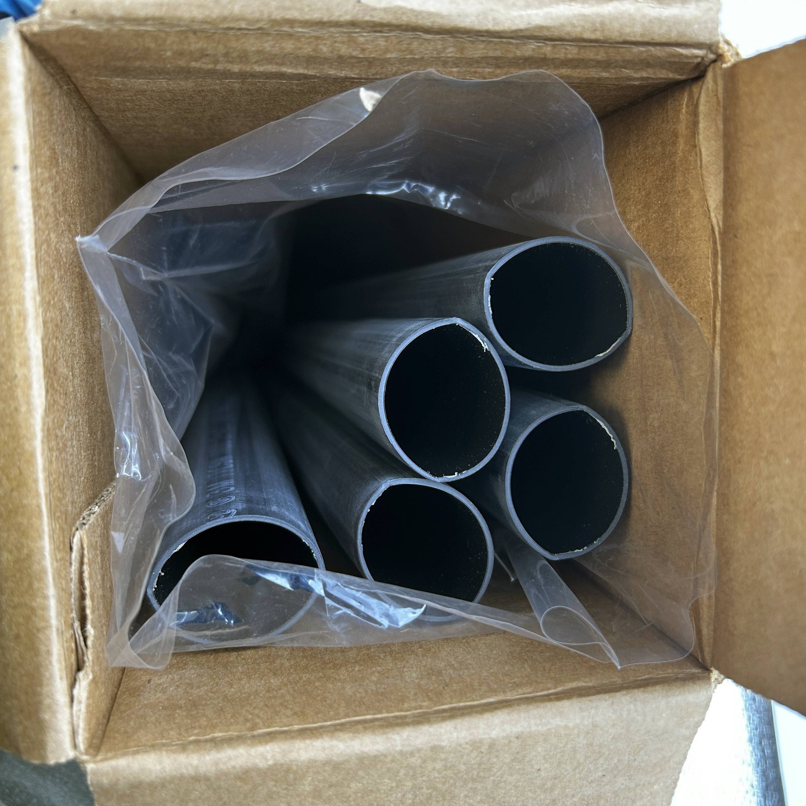3M 7000132380 Heat Shrinkable Cable Sleeve ITCSN-1100x48A Black 2-4/0 AWG 5pk