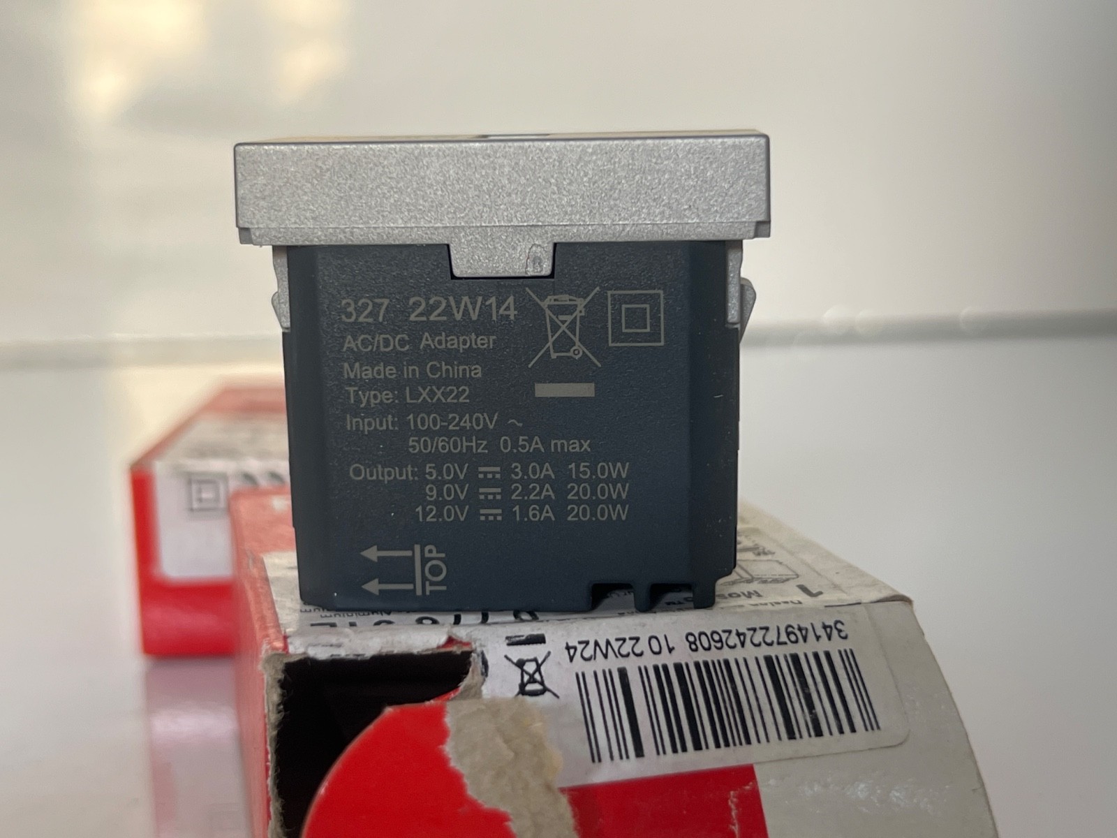 (Lot 2 Pcs) LEGRAND 077691L Mosaic™ – 1 module USB single port type C