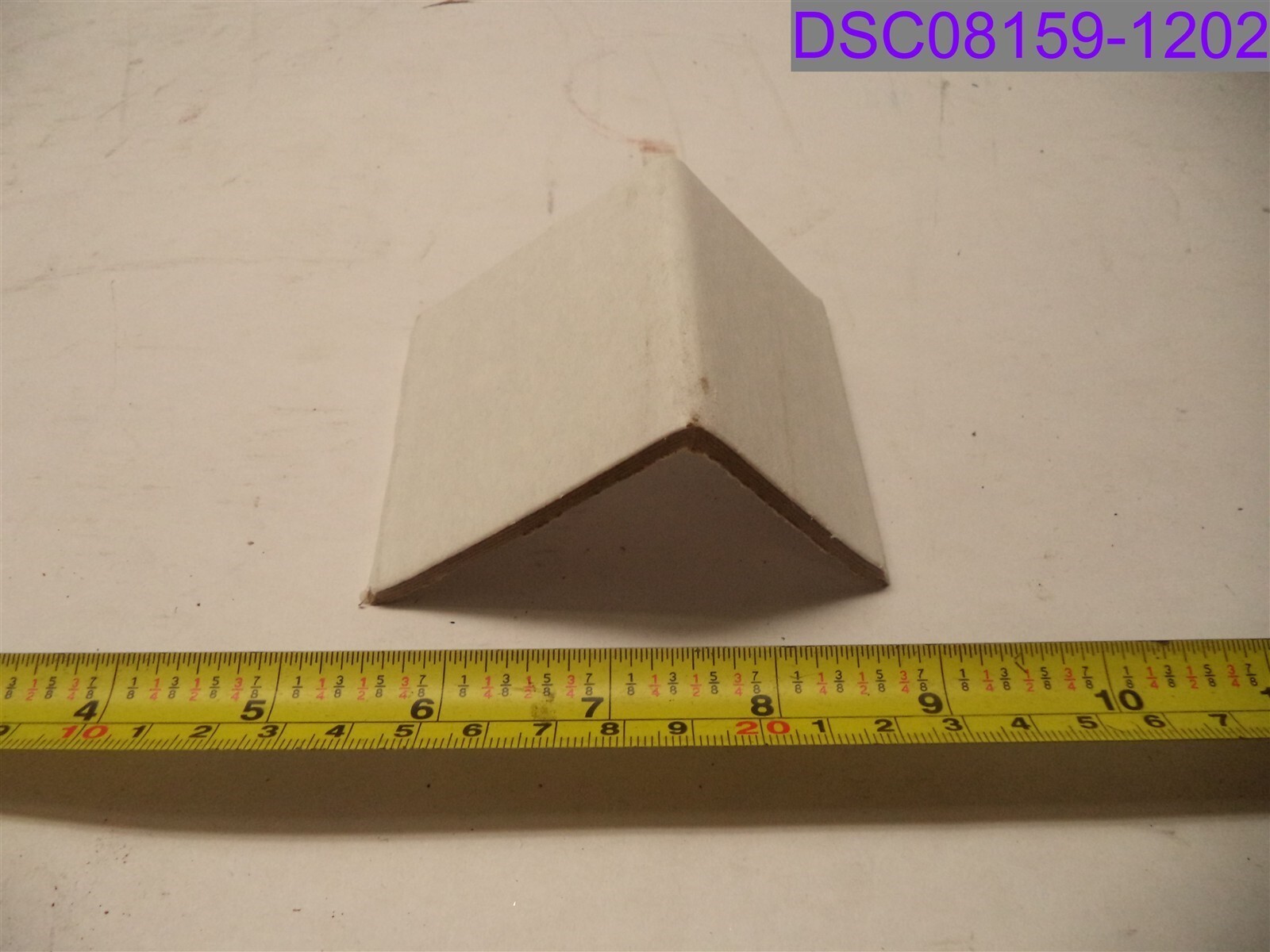 Qty = 1 Box of 200: Corner Protectors 2″ x 3″ x 0.160″ x 3″ P/N 610210 4TZY7