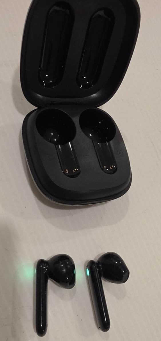 Timekettle WT2 Edge Translator Earbuds 40 Languages & 93 Accent (OFFLINE) Black