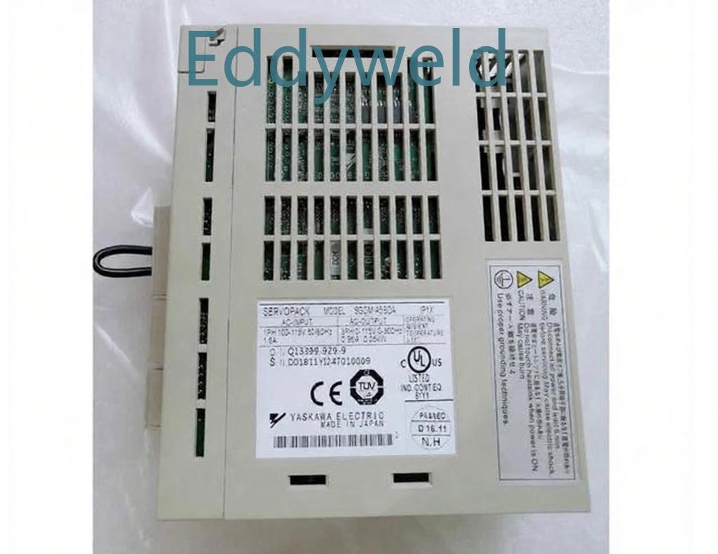 New In Box Yaskawa SGDM-A5BDA AC Servo Drive