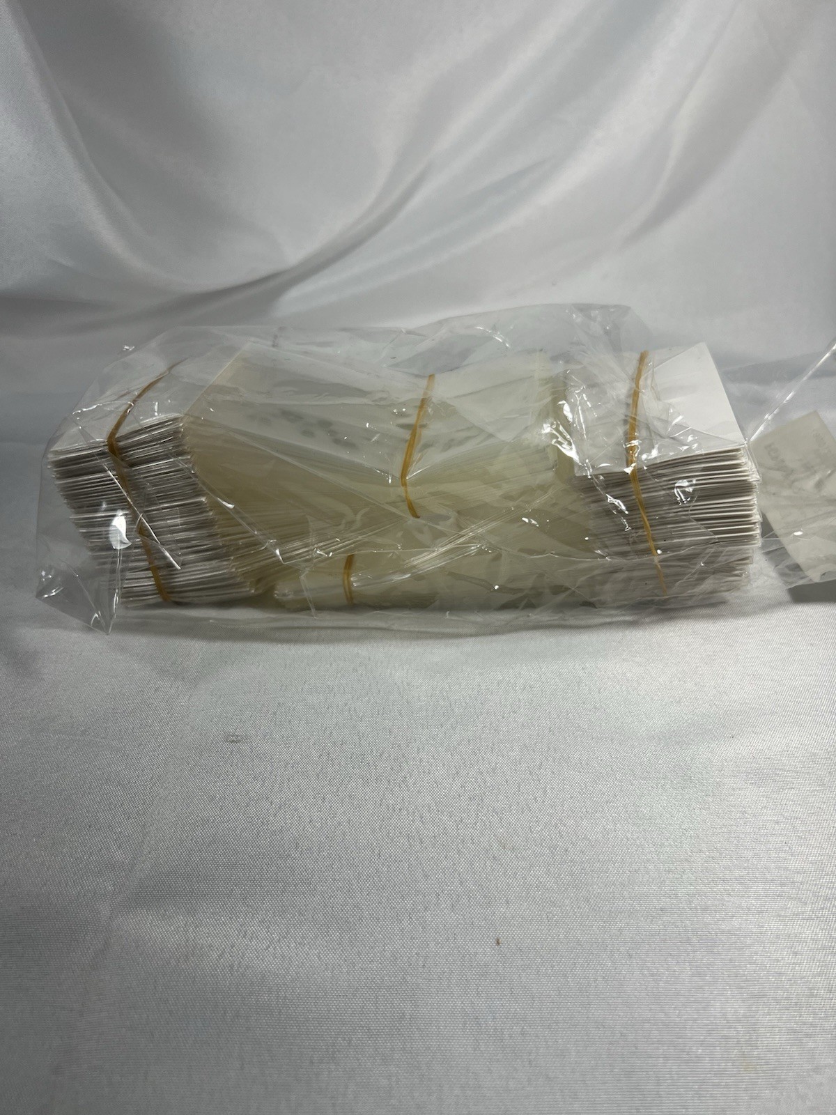 High Clarity Flat Bottom Gusset Bags w/Paper Insert 3″ x 2″ x 8” Set Of 100