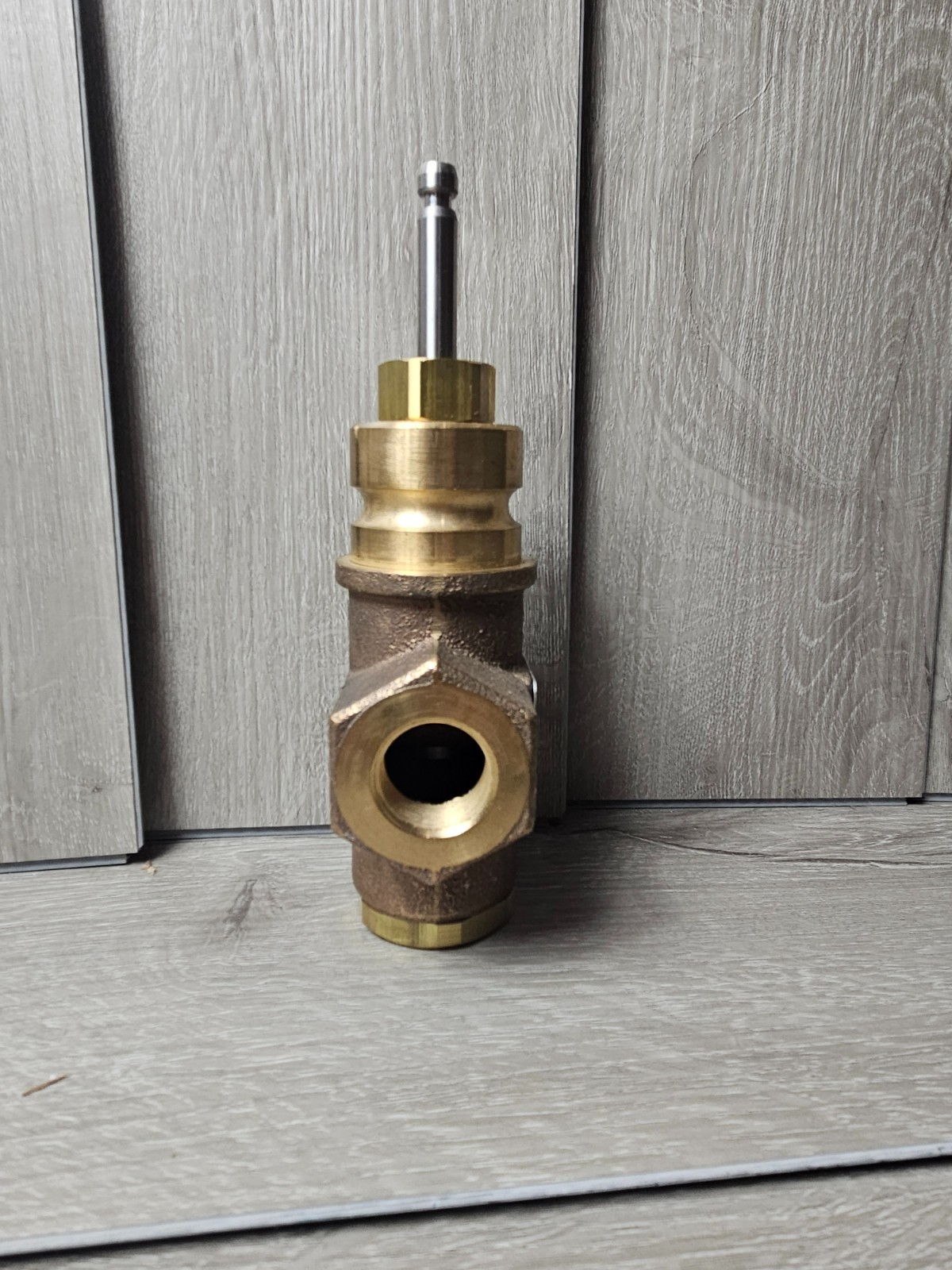 Brand New – SIEMENS VALVE 599-03076 Flowrite 3/4″ 2W Valve