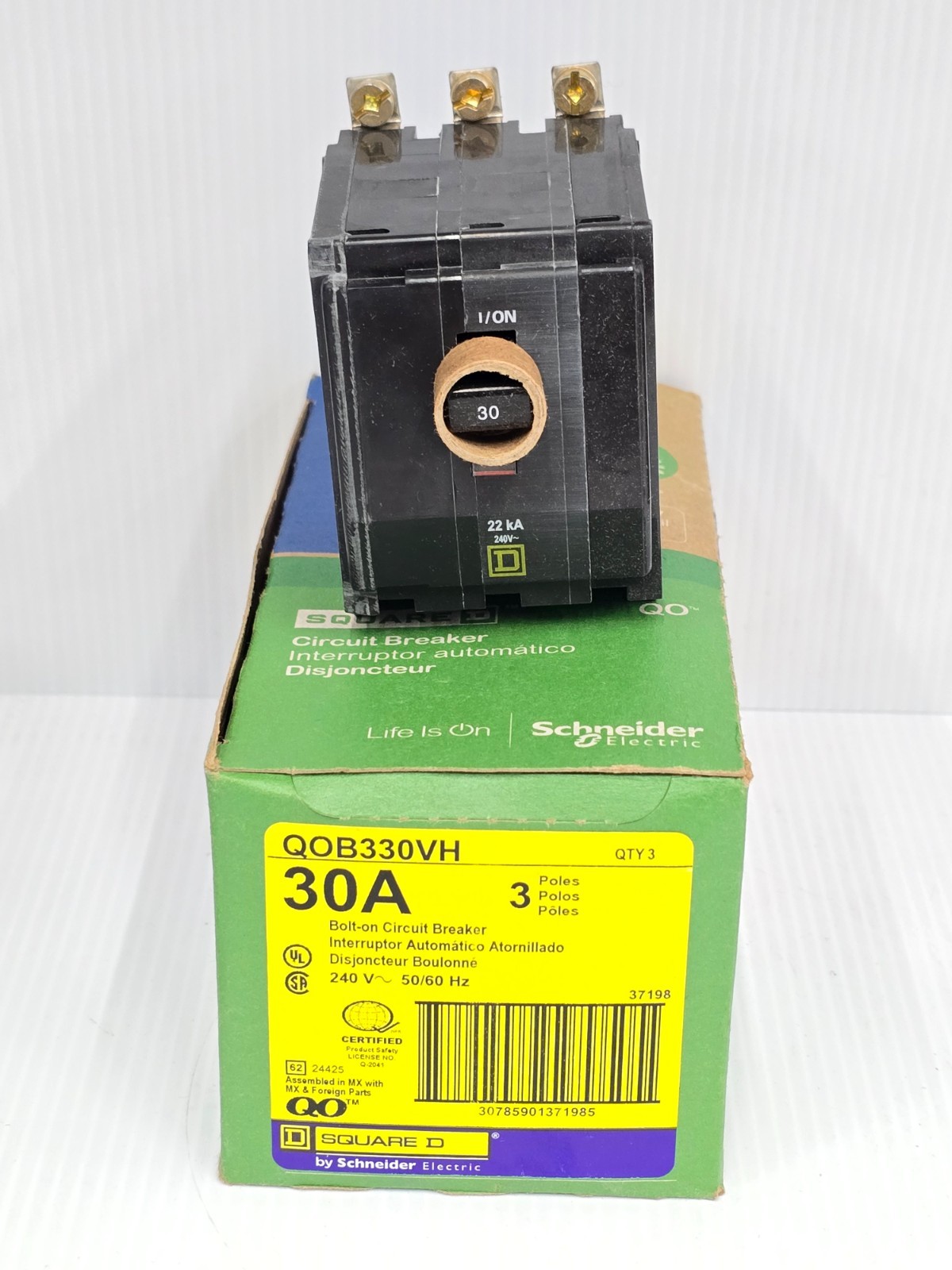 New Square D 30 Amp Bolt-On Circuit Breaker 240 VAC 3 Pole 22 kA QOB330VH
